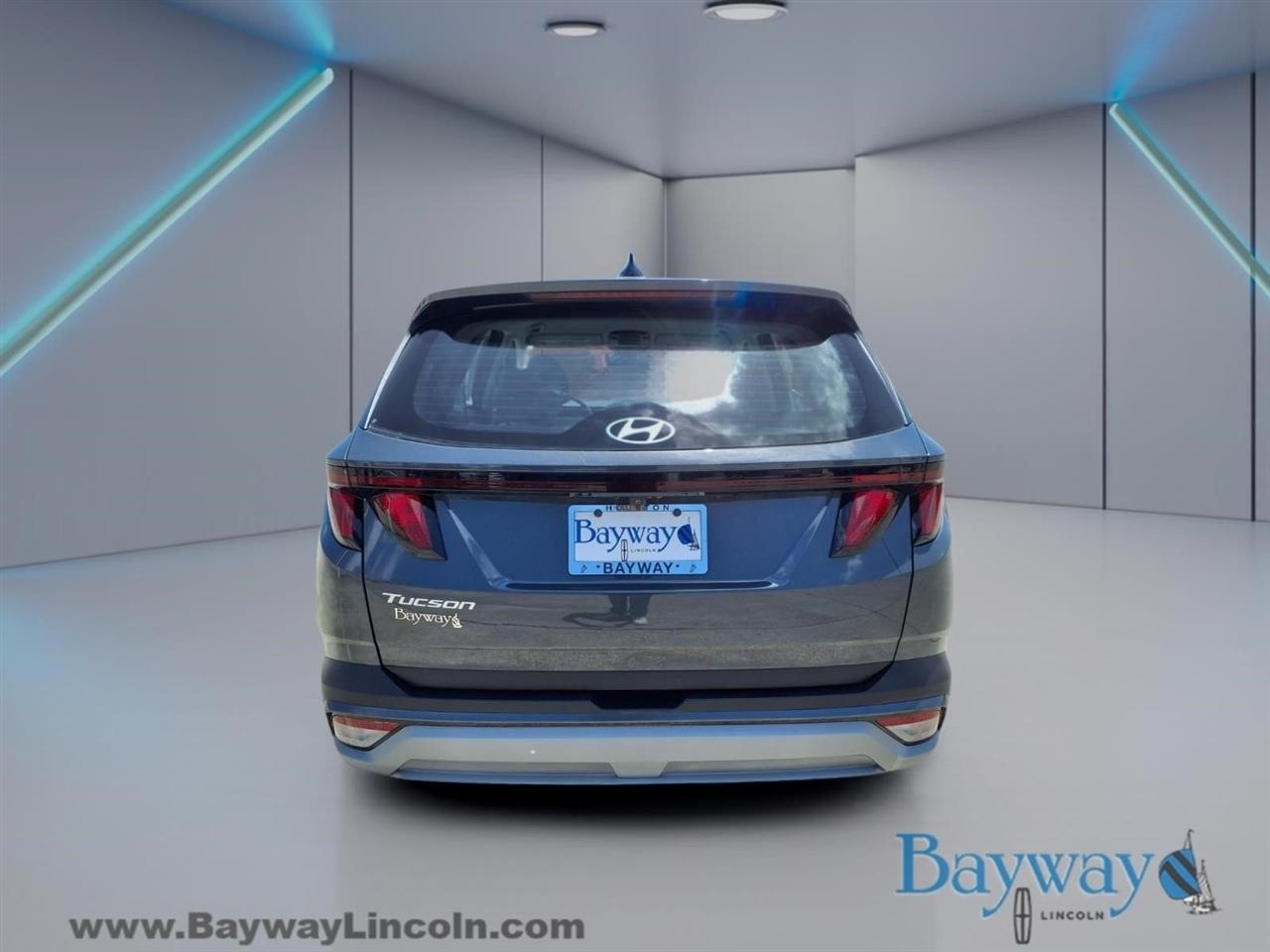 Hyundai Tucson SE 2025