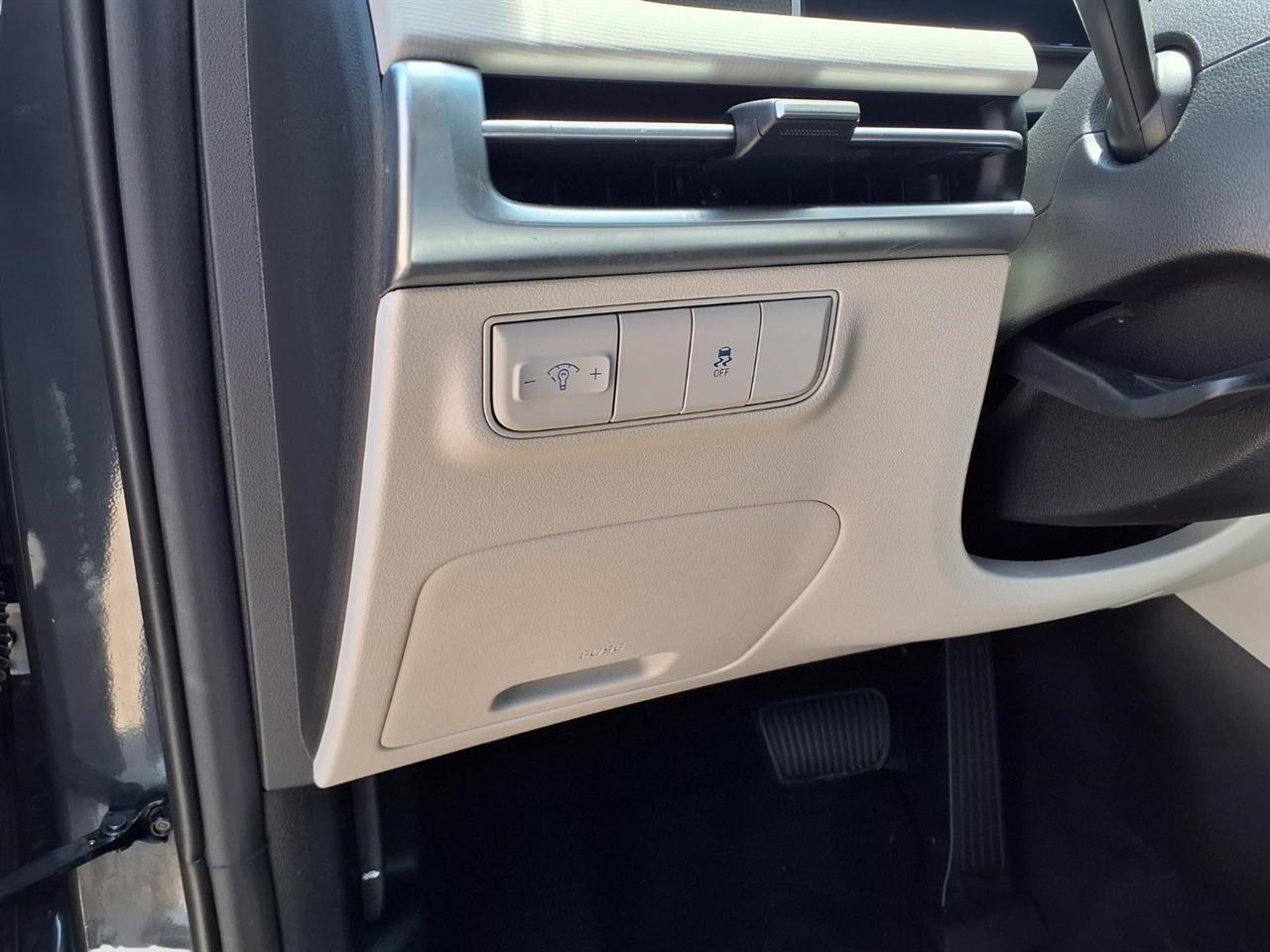 Hyundai Tucson SE 2025