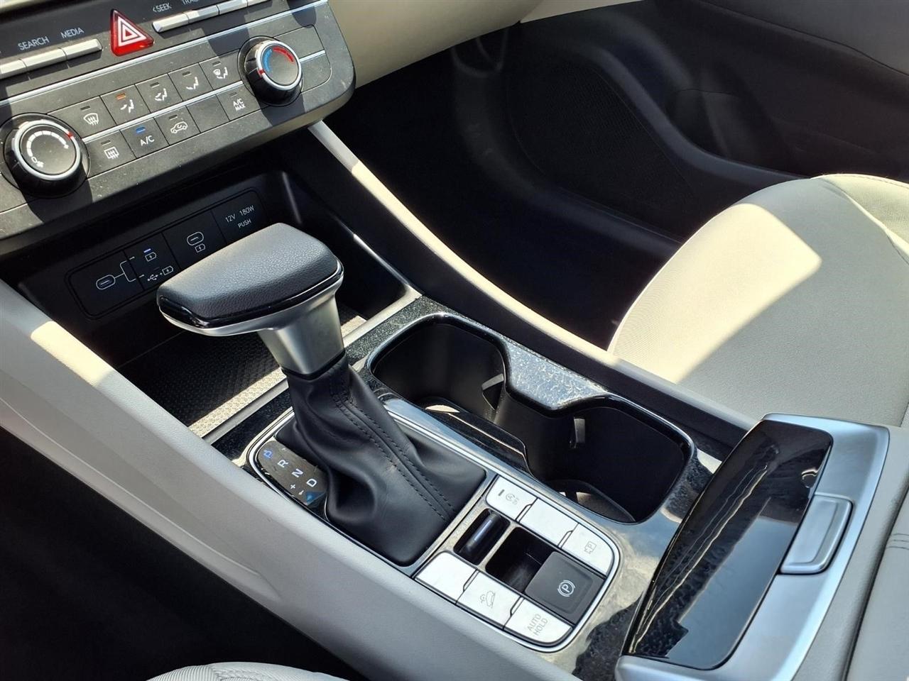 Hyundai Tucson SE 2025