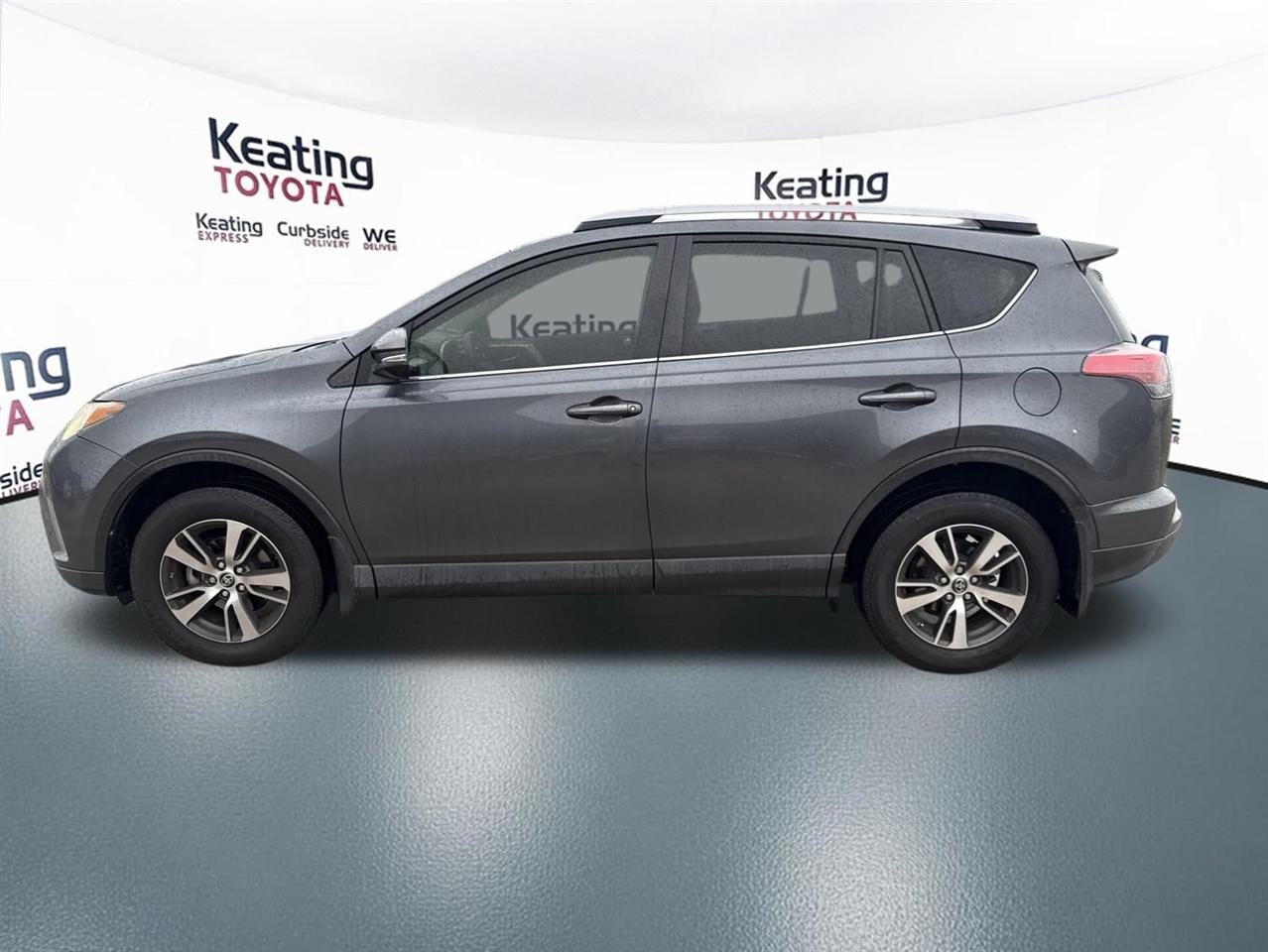 Toyota RAV4 XLE FWD 2018