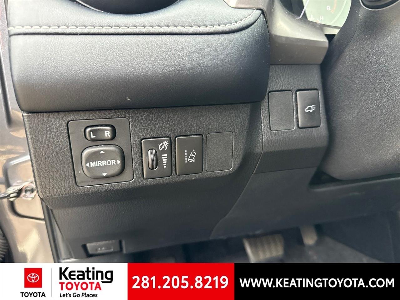 Toyota RAV4 XLE FWD 2018