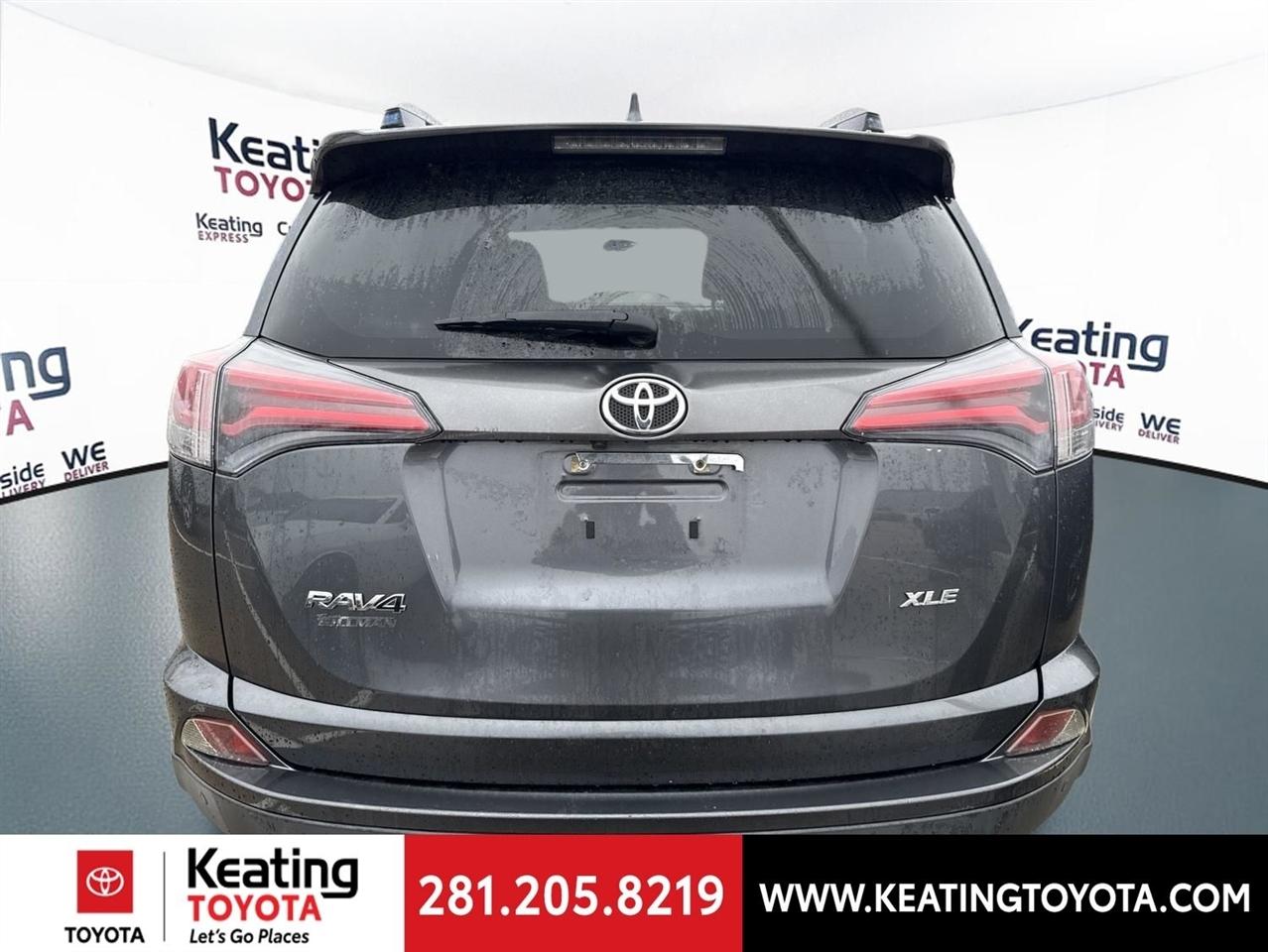 Toyota RAV4 XLE FWD 2018