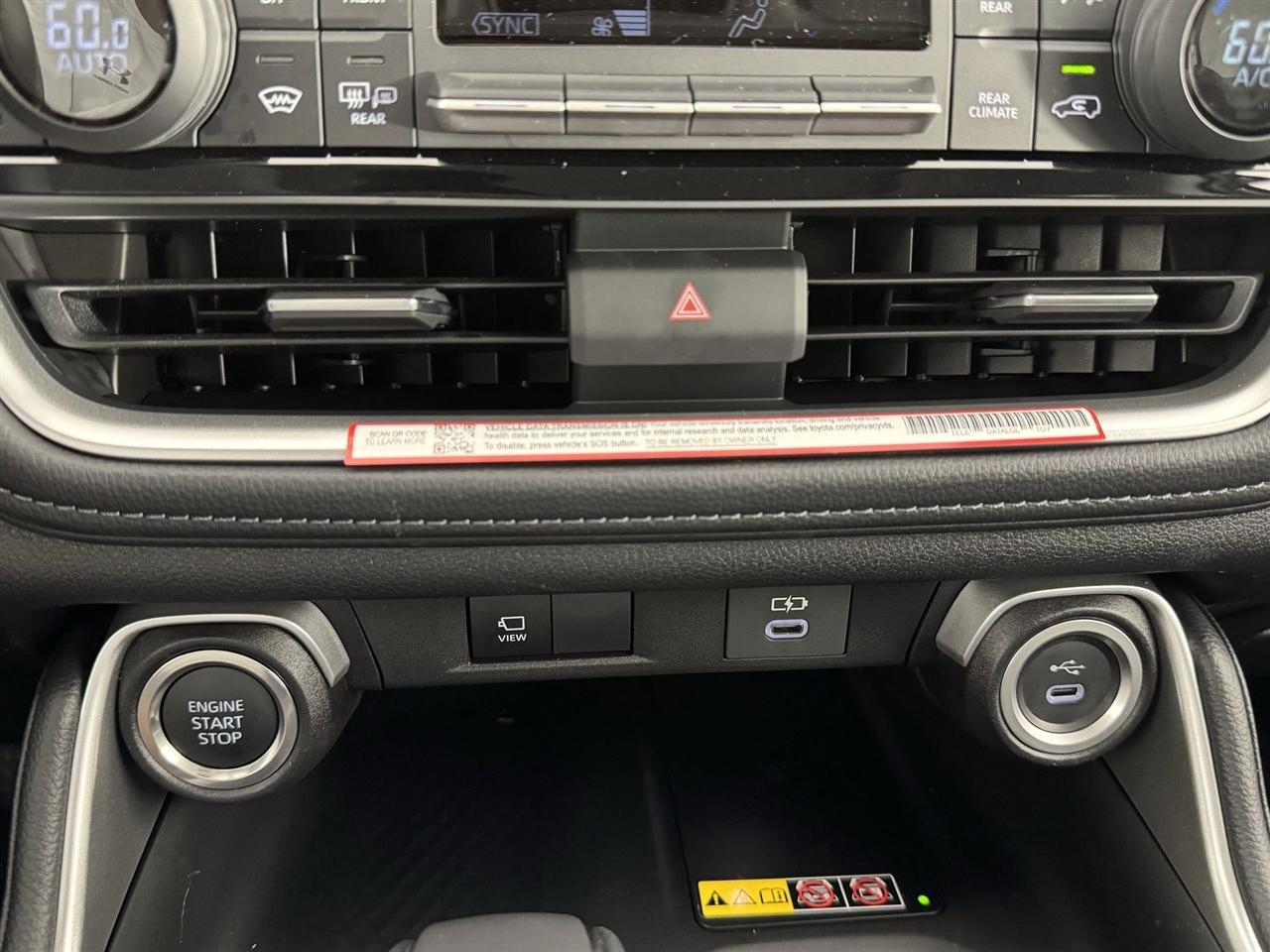 Toyota Grand Highlander Limited 2026