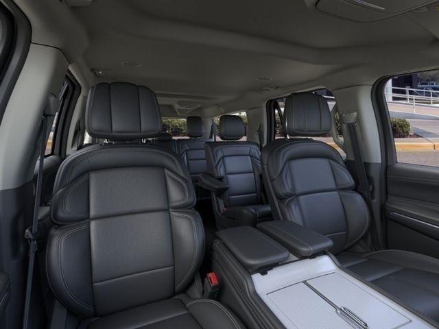 Lincoln Navigator L Premiere 2026