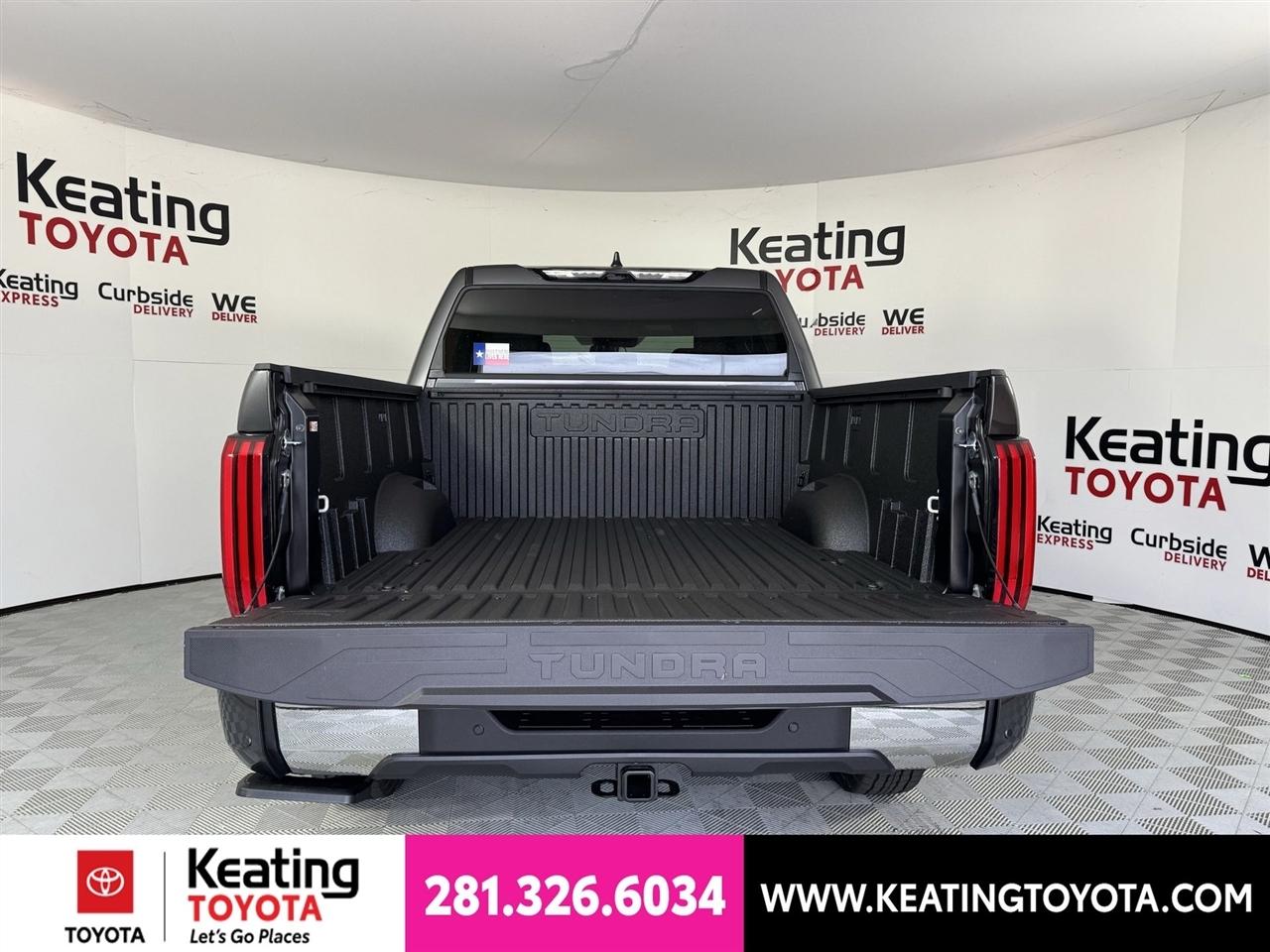 Toyota Tundra SR5 CrewMax 4WD 2026
