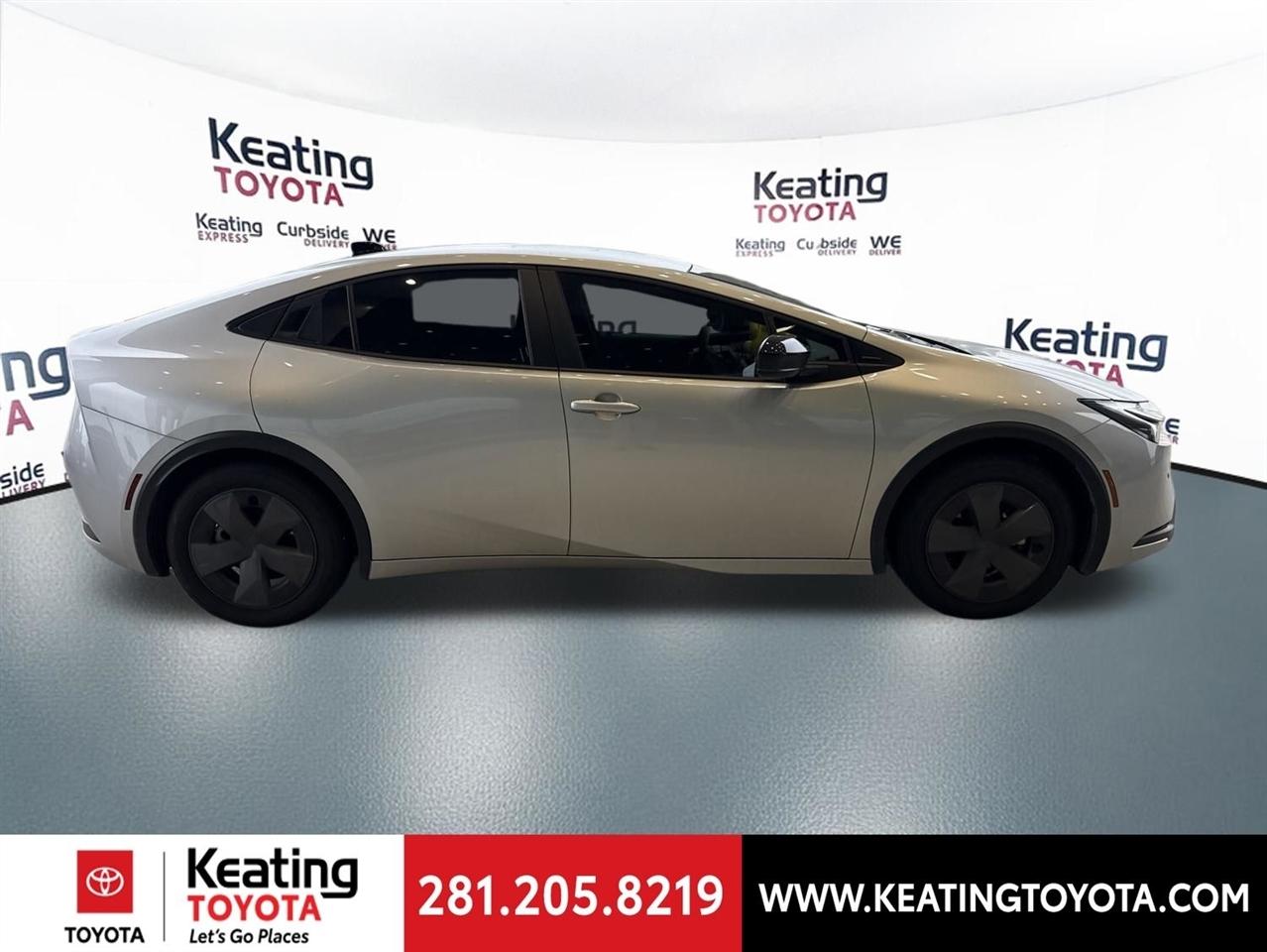 Toyota Prius LE 2026