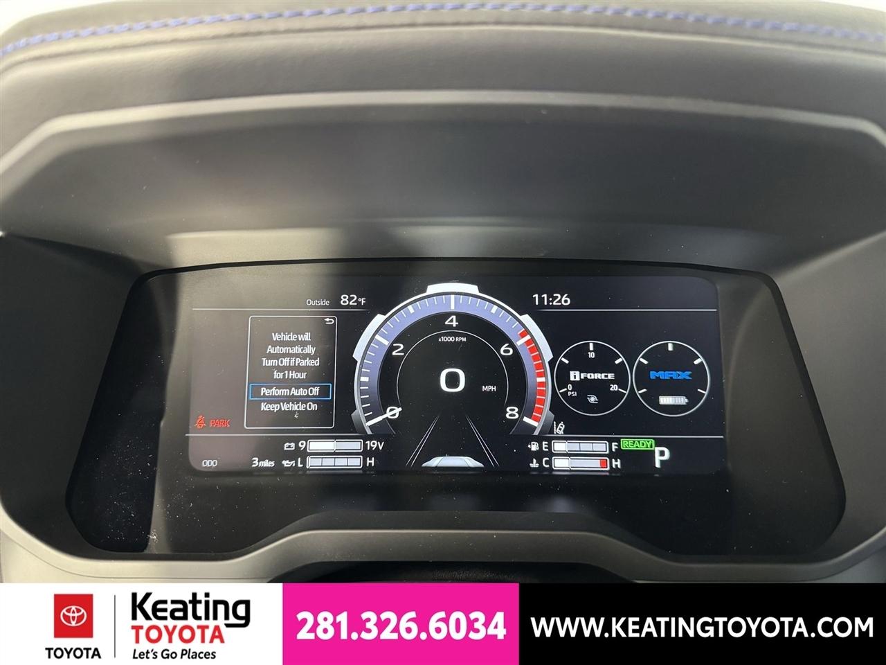 Toyota Tundra Platinum CrewMax 4WD Hybrid 2026