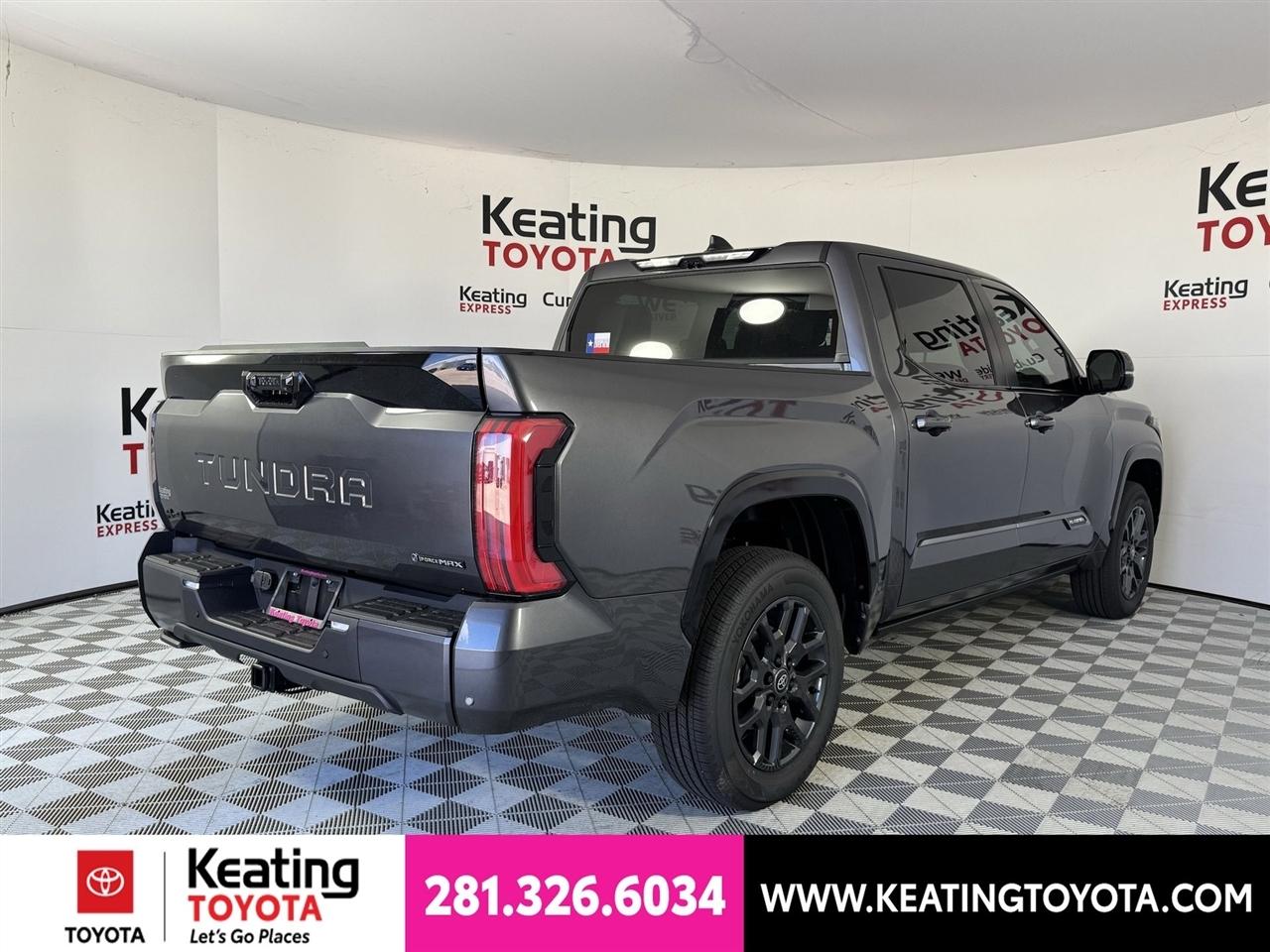 Toyota Tundra Platinum CrewMax 4WD Hybrid 2026