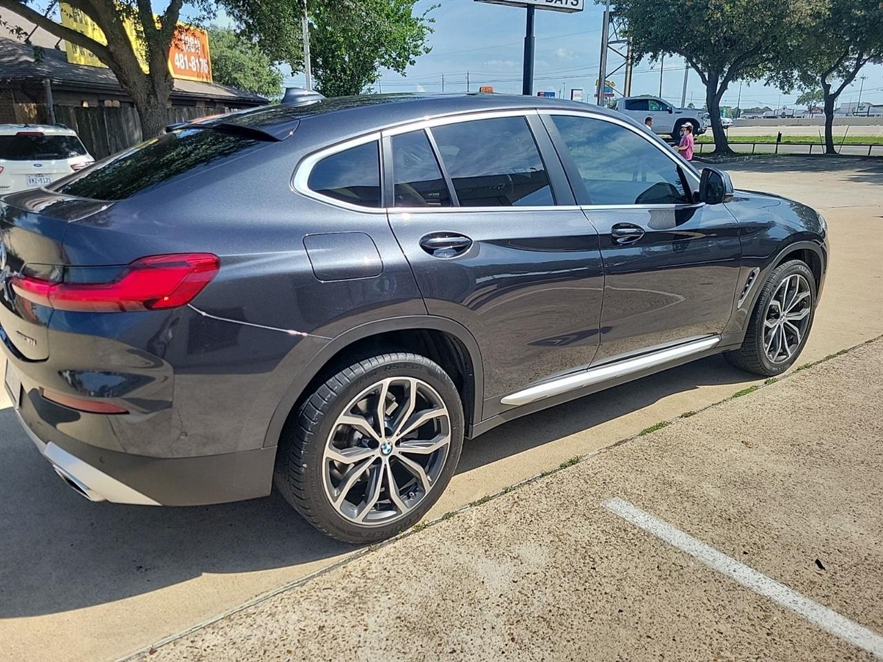 BMW X4 xDrive30i 2025