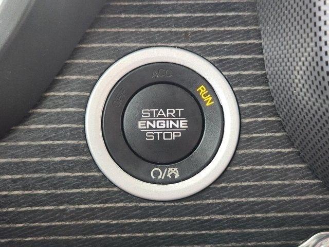 RAM 1500 Limited Crew Cab SWB 4WD 2022