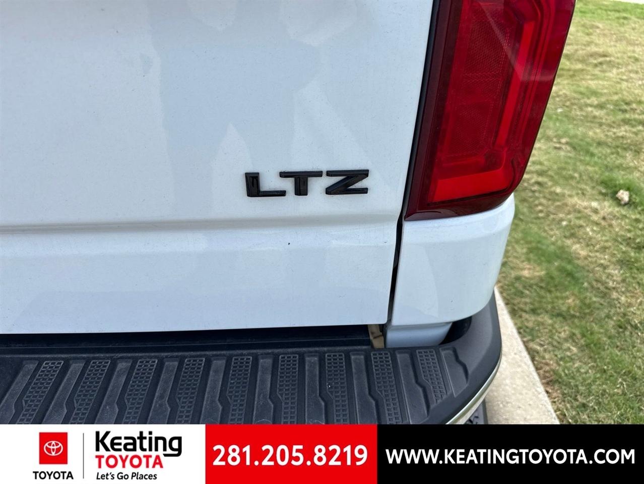 Chevrolet Silverado 1500 LTZ Crew Cab 2WD 2023