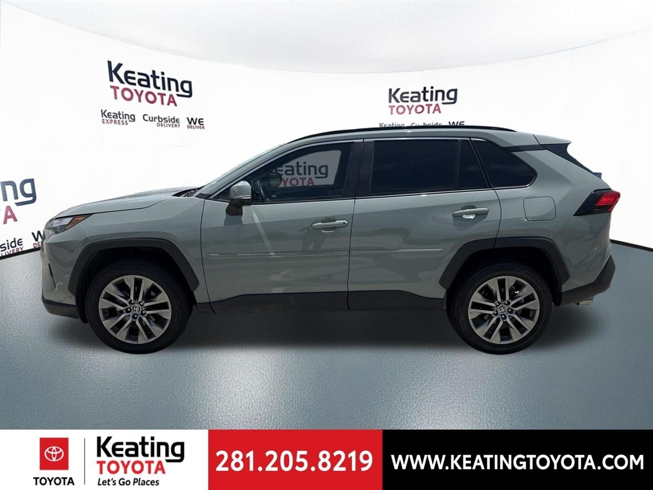 Toyota RAV4 XLE Premium 2022
