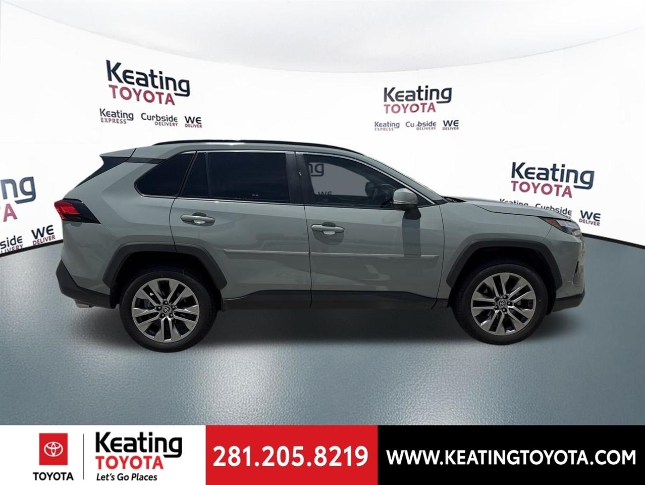 Toyota RAV4 XLE Premium 2022