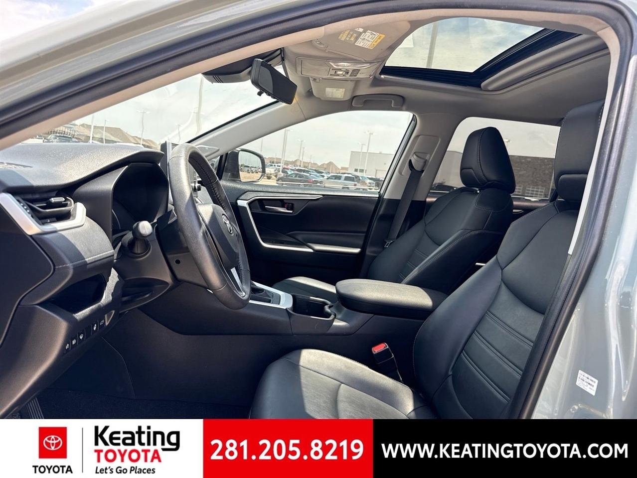 Toyota RAV4 XLE Premium 2022