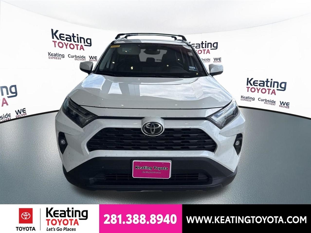Toyota RAV4 XLE Premium 2025