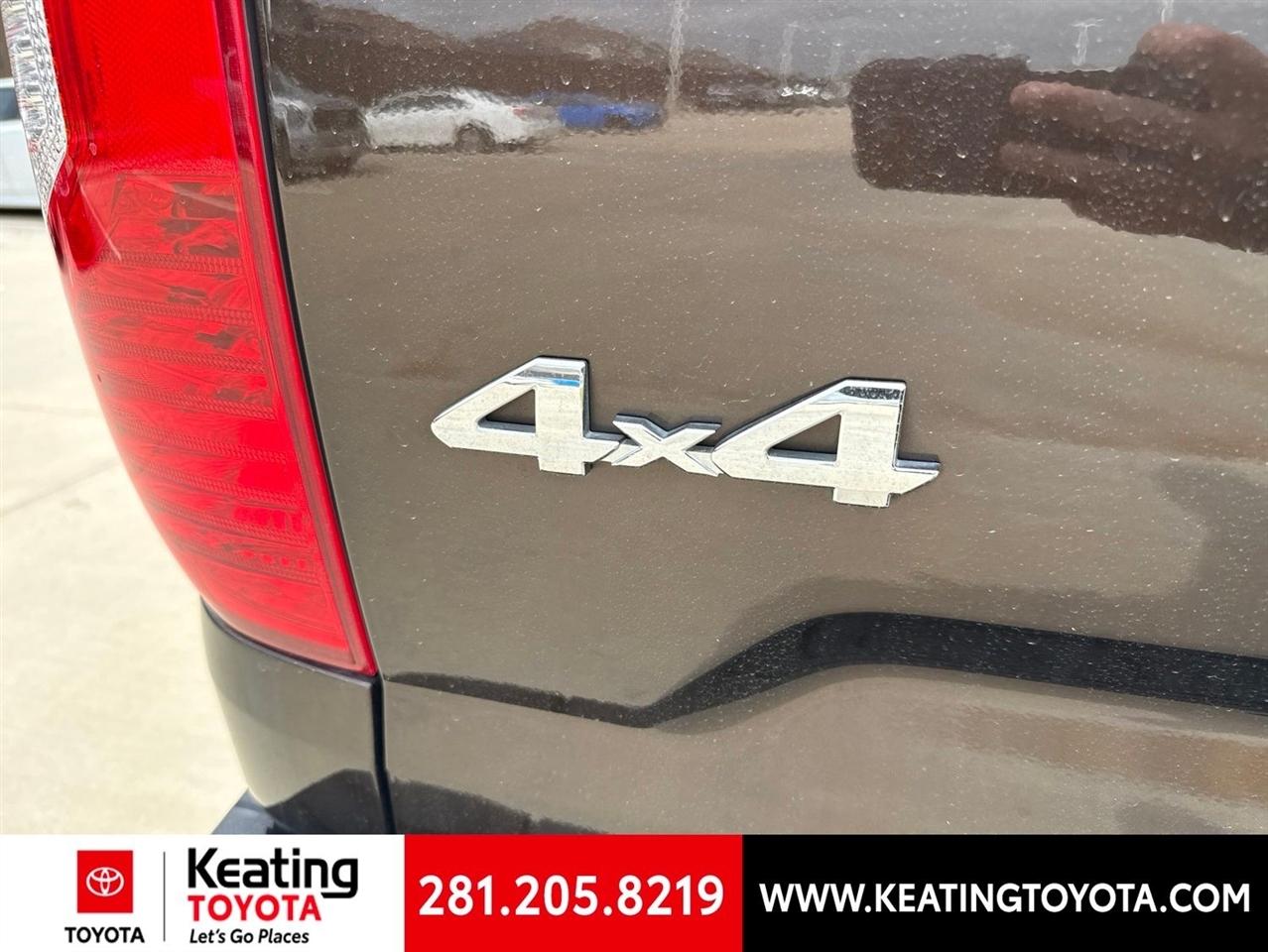 Toyota Tundra Platinum CrewMax 5.7L 4WD 2021