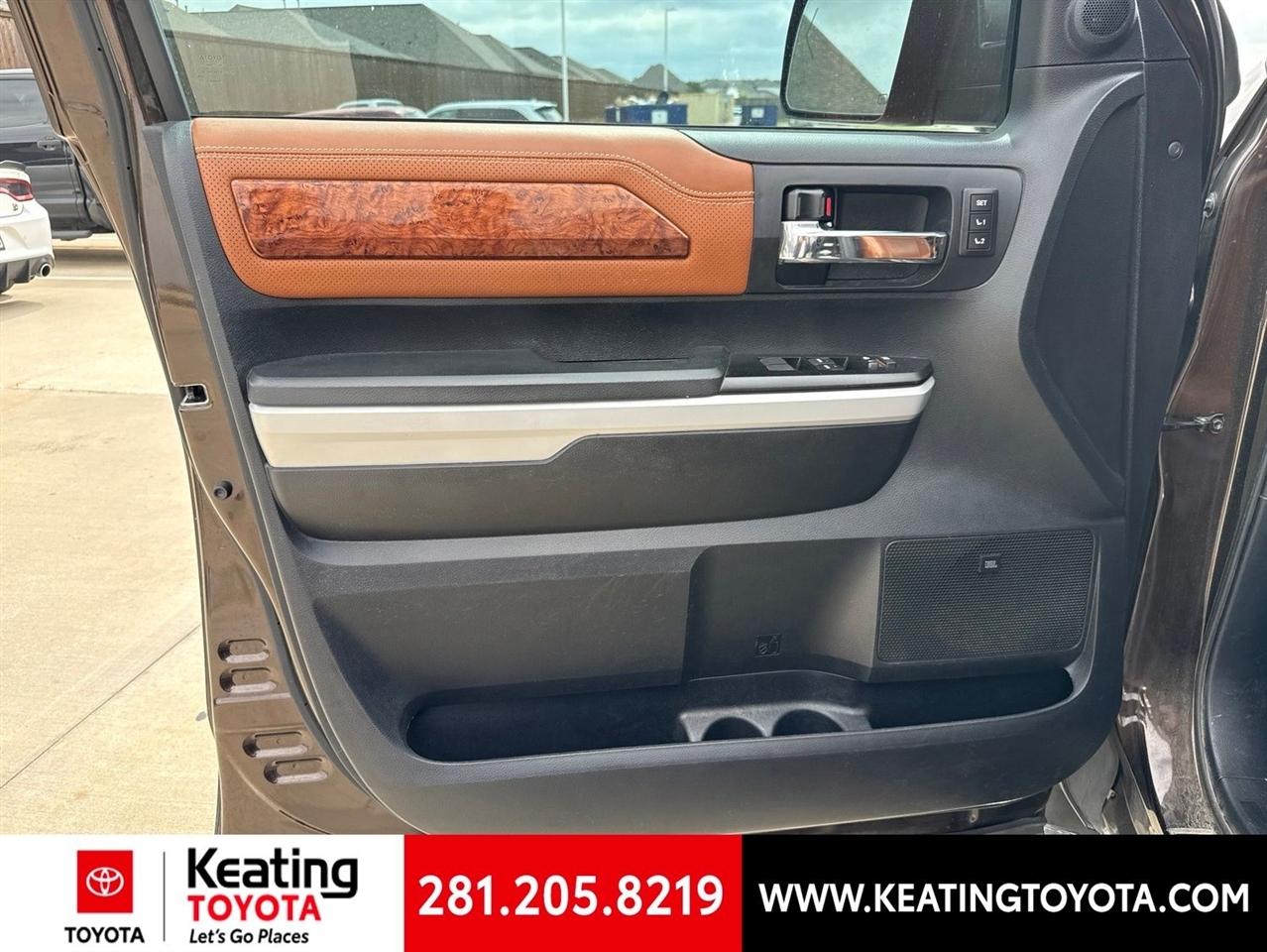 Toyota Tundra Platinum CrewMax 5.7L 4WD 2021