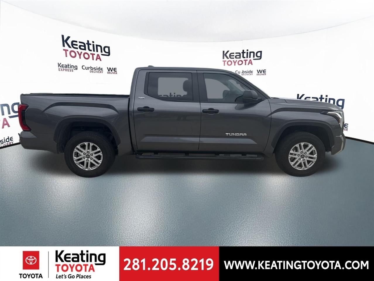 Toyota Tundra SR5 CrewMax 4WD 2024