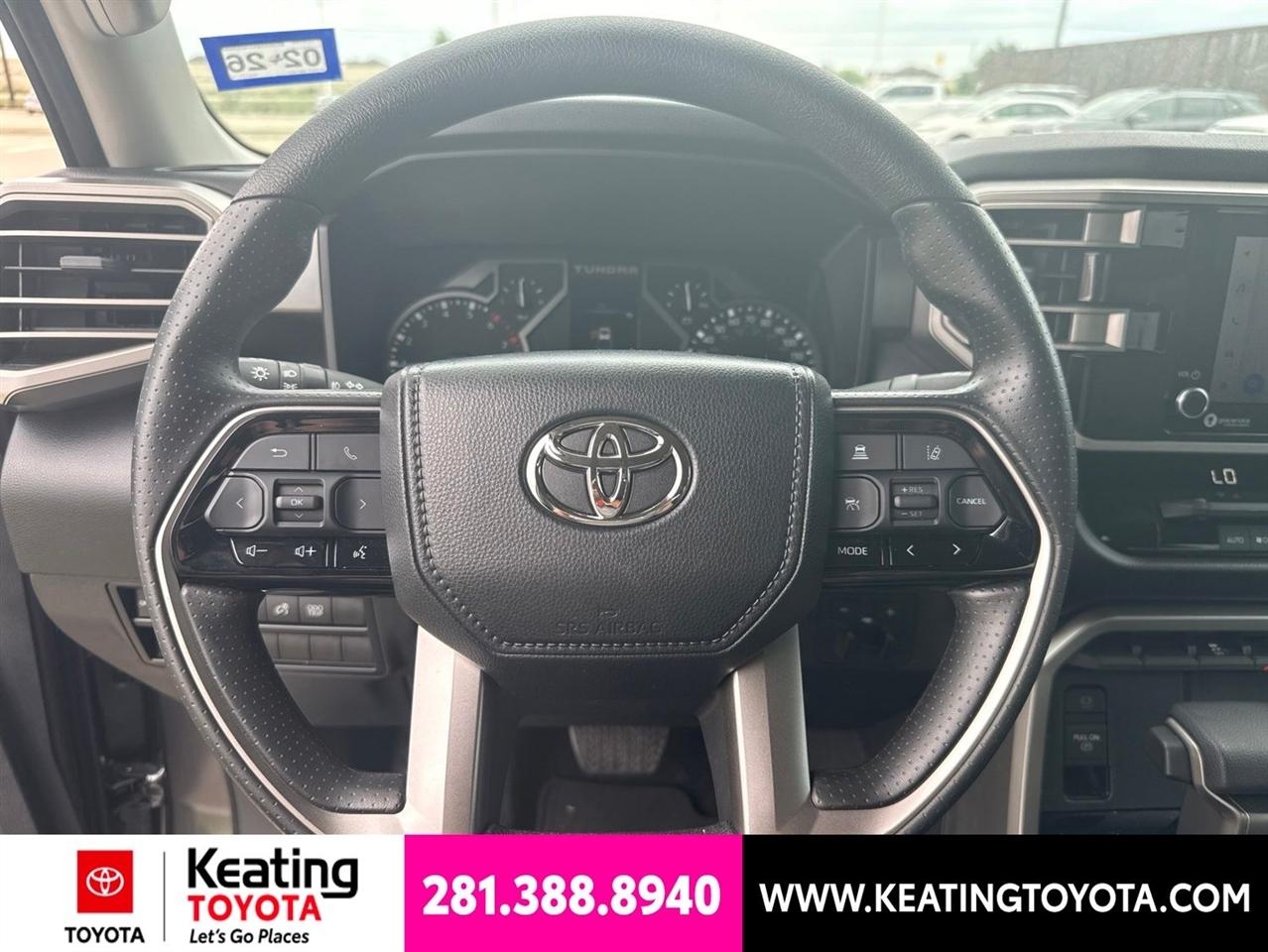 Toyota Tundra SR5 CrewMax 4WD 2024