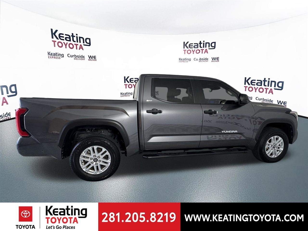 Toyota Tundra SR5 CrewMax 4WD 2024