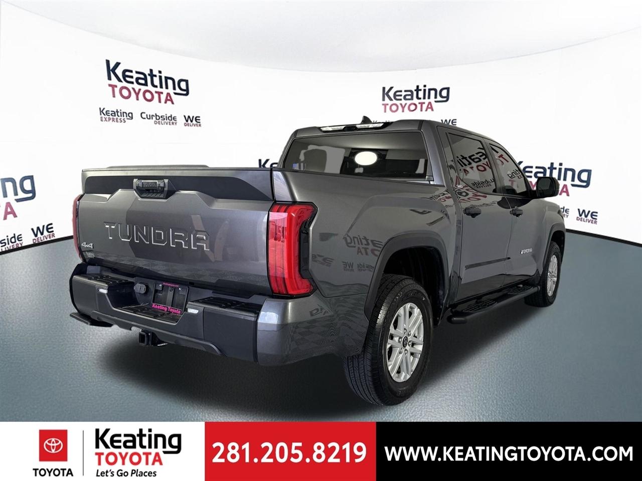 Toyota Tundra SR5 CrewMax 4WD 2024