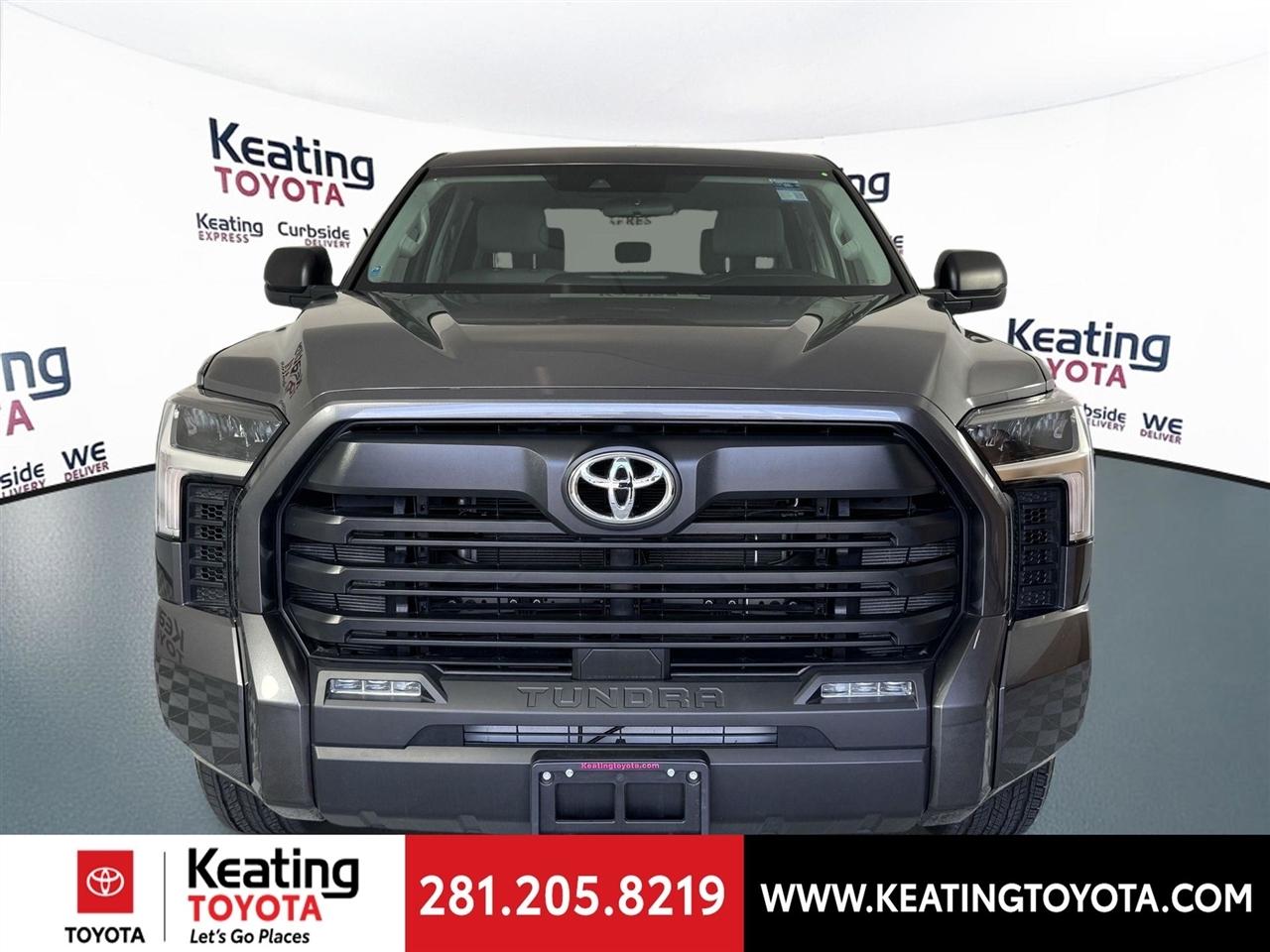 Toyota Tundra SR5 CrewMax 4WD 2024