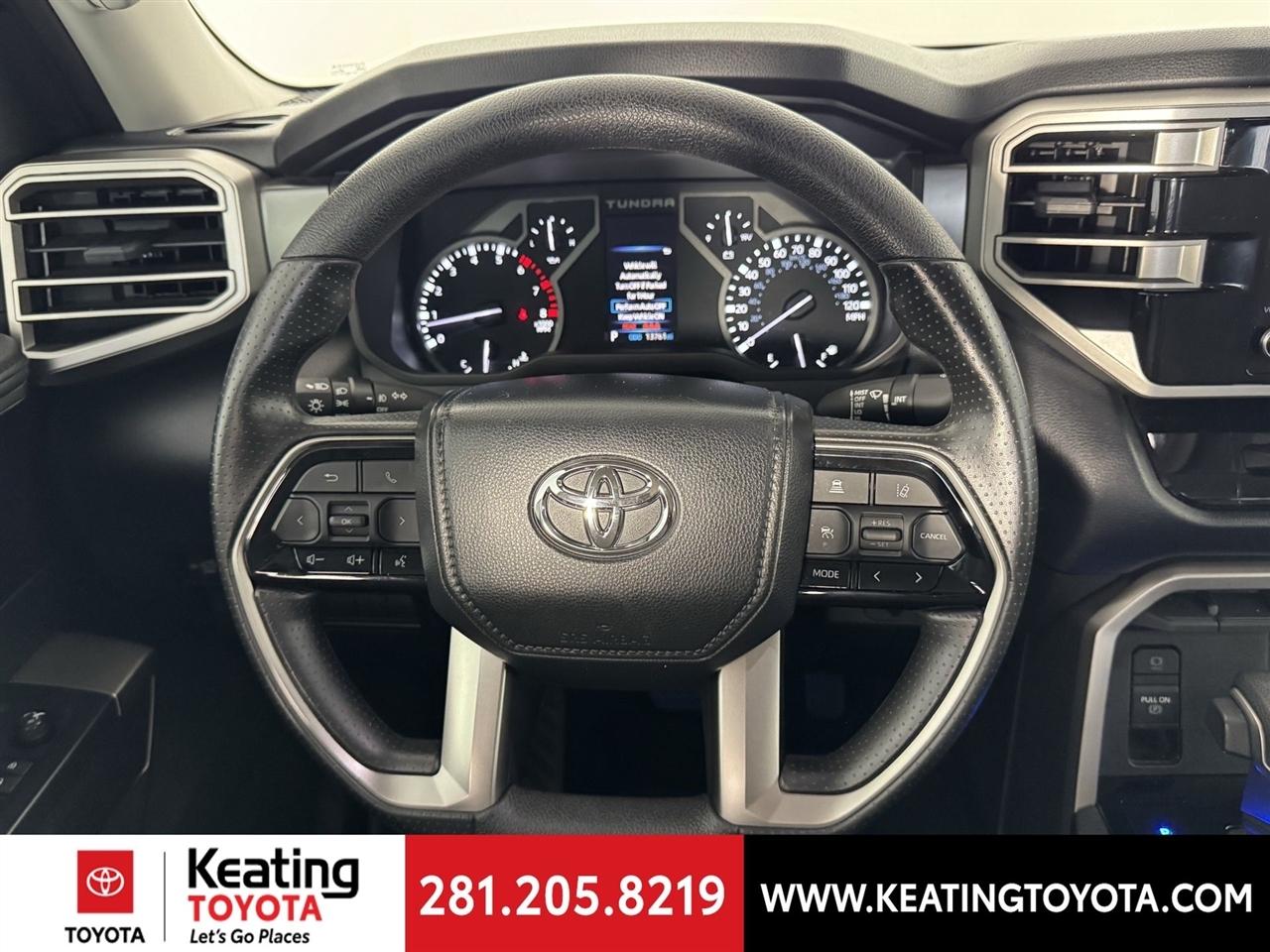 Toyota Tundra SR5 CrewMax 4WD 2024
