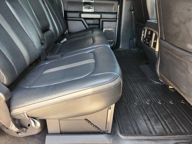Ford F-450 SD King Ranch Crew Cab DRW 4WD 2022