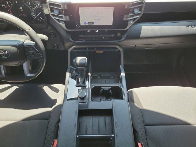Toyota Tundra SR5 CrewMax 2WD 2025