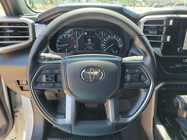 Toyota Tundra SR5 CrewMax 2WD 2025