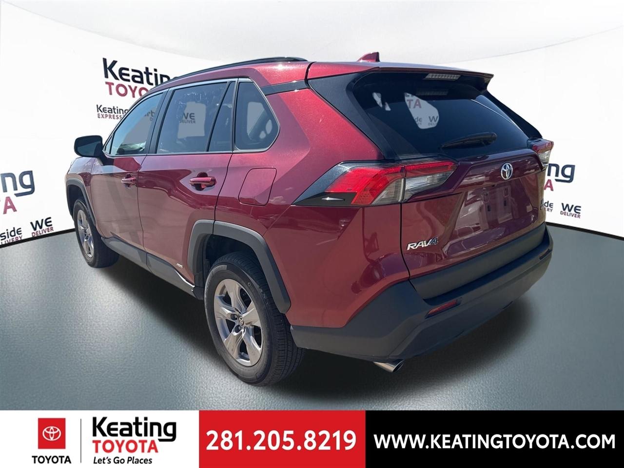 Toyota RAV4 Hybrid LE 2025