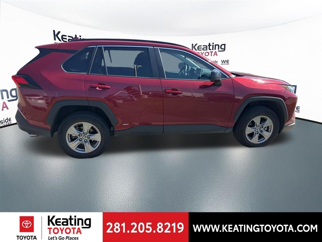 Toyota RAV4 Hybrid LE 2025