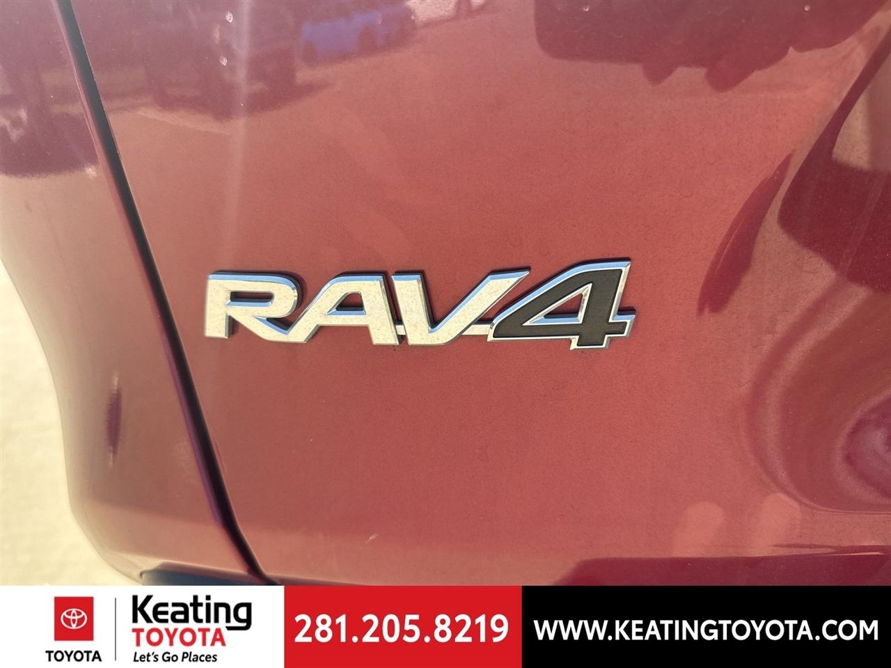 Toyota RAV4 Hybrid LE 2025