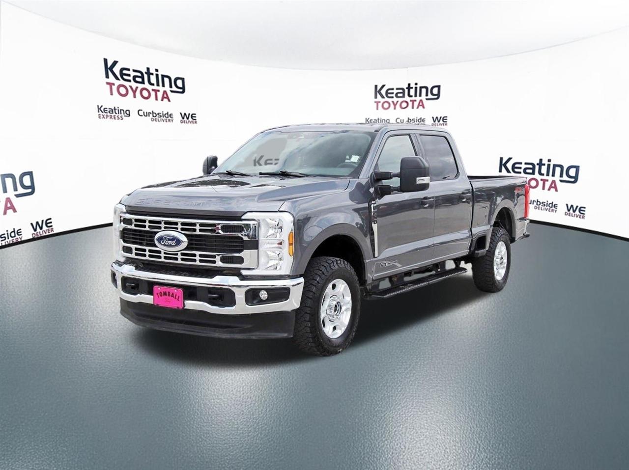 Ford F-250 SD XLT Crew Cab 4WD 2025