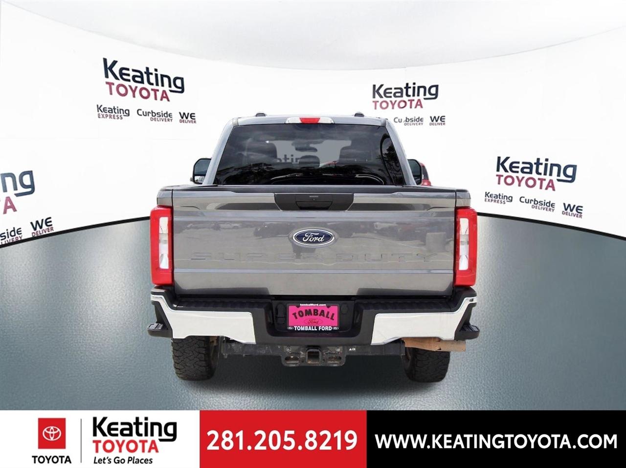 Ford F-250 SD XLT Crew Cab 4WD 2025