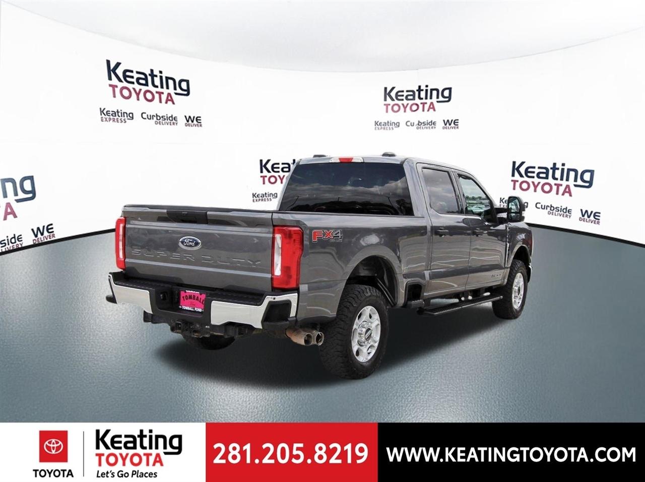 Ford F-250 SD XLT Crew Cab 4WD 2025