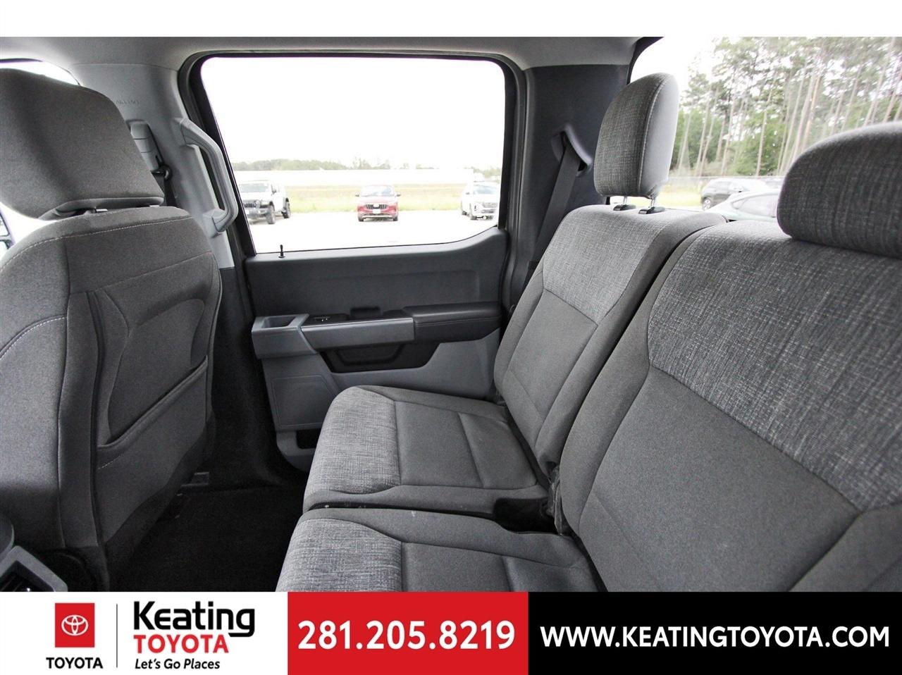 Ford F-250 SD XLT Crew Cab 4WD 2025