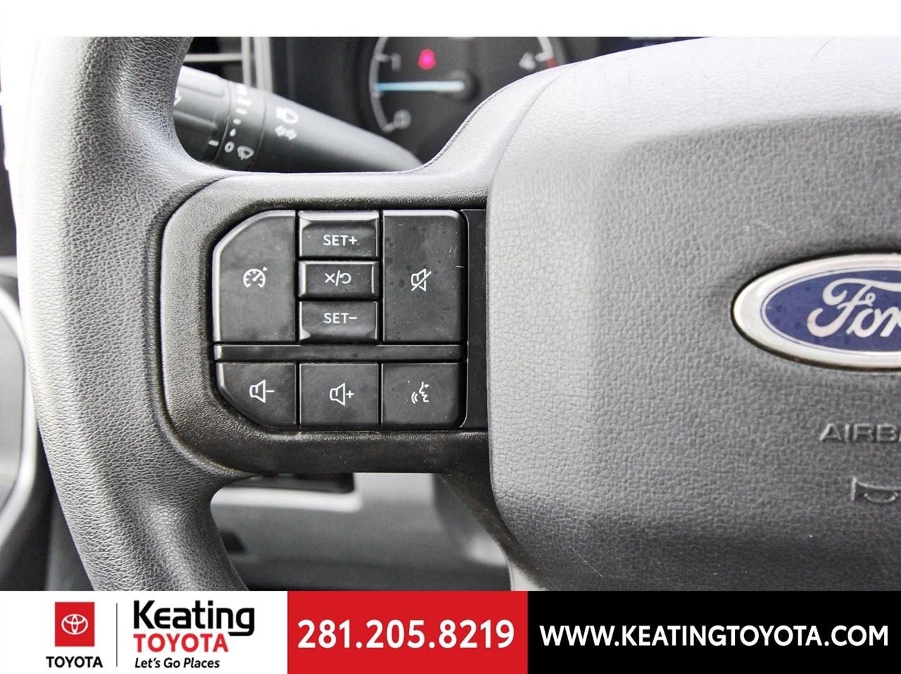 Ford F-250 SD XLT Crew Cab 4WD 2025