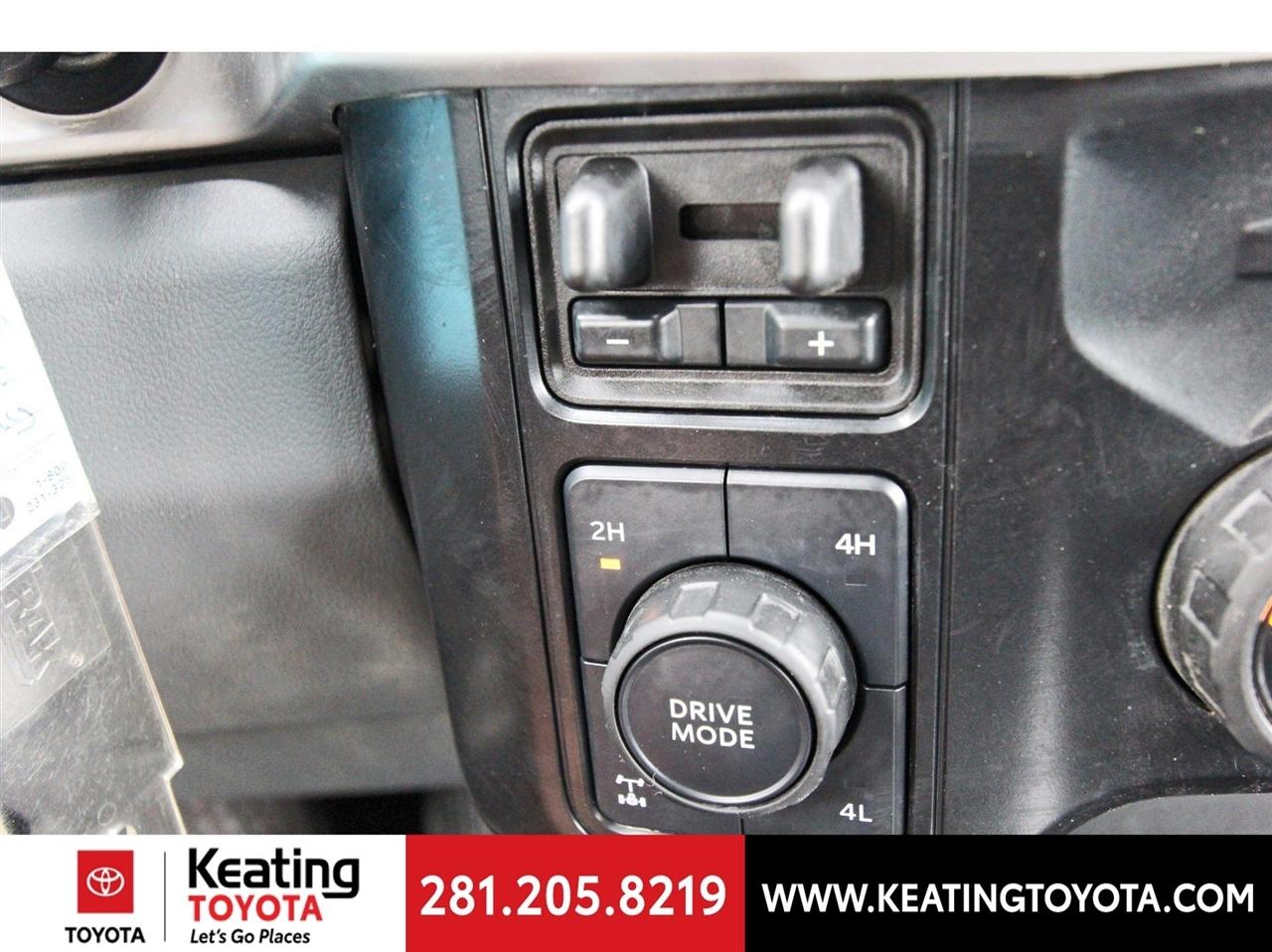 Ford F-250 SD XLT Crew Cab 4WD 2025