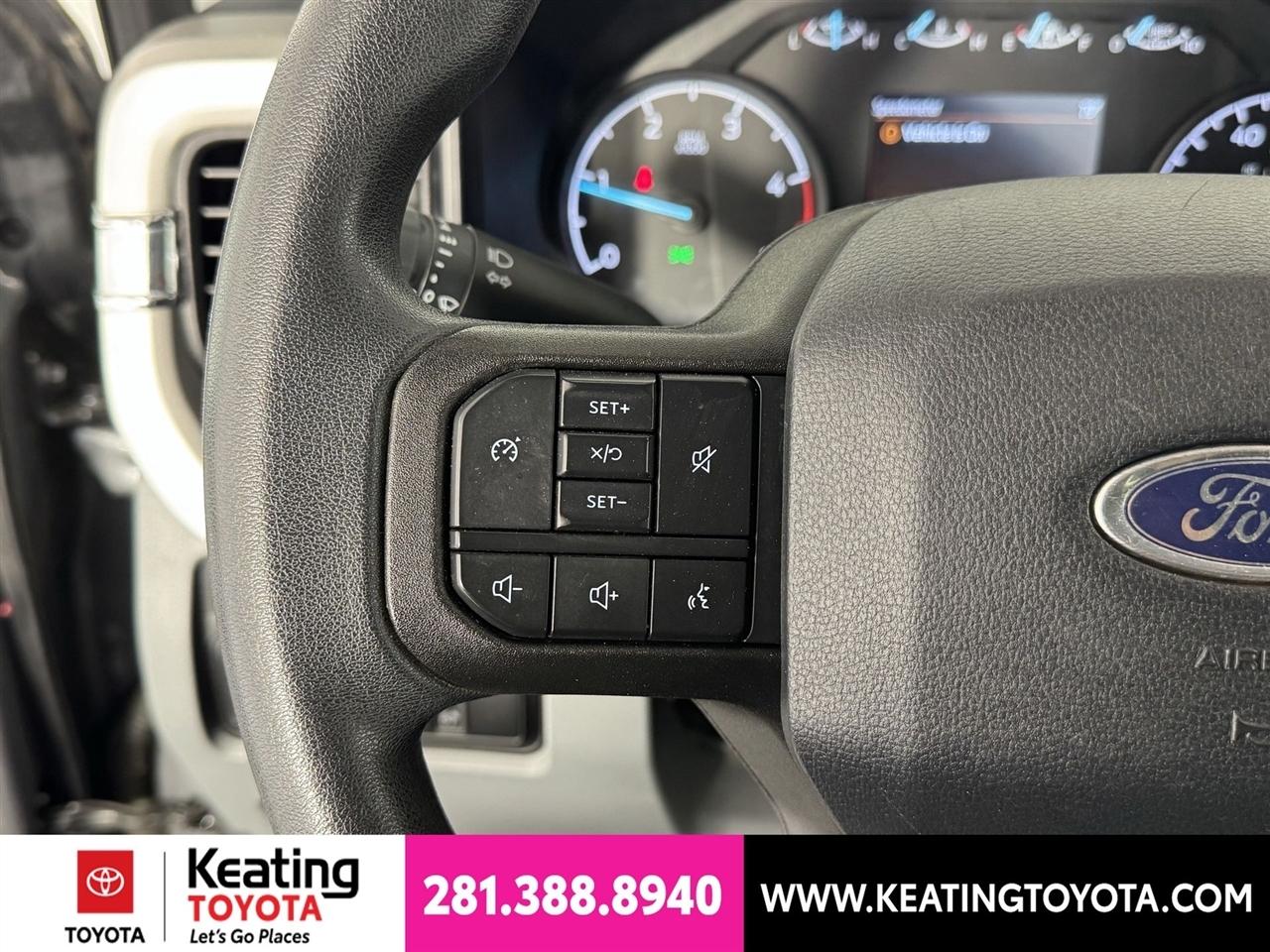 Ford F-250 SD XLT Crew Cab 4WD 2025