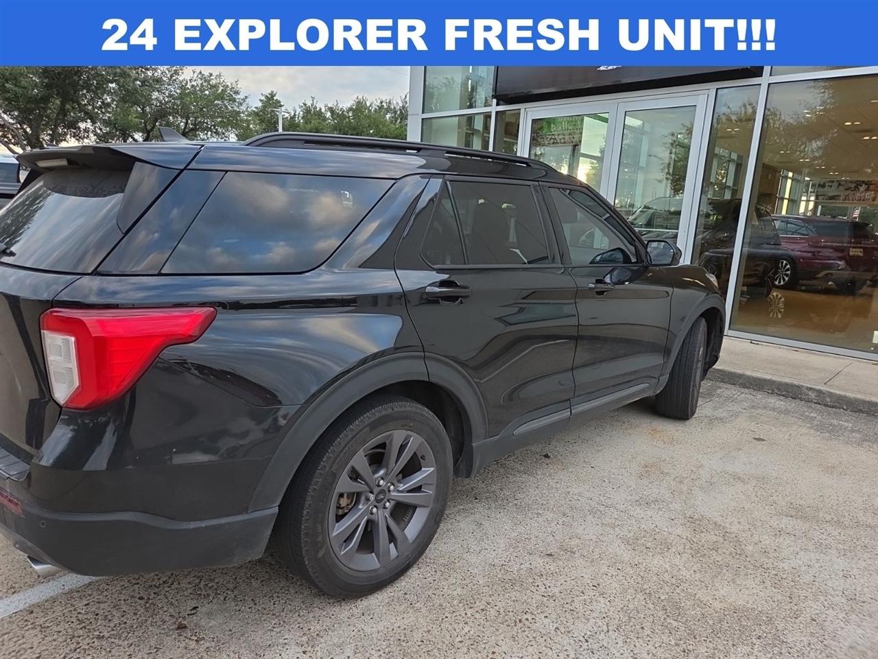 Ford Explorer XLT 2024