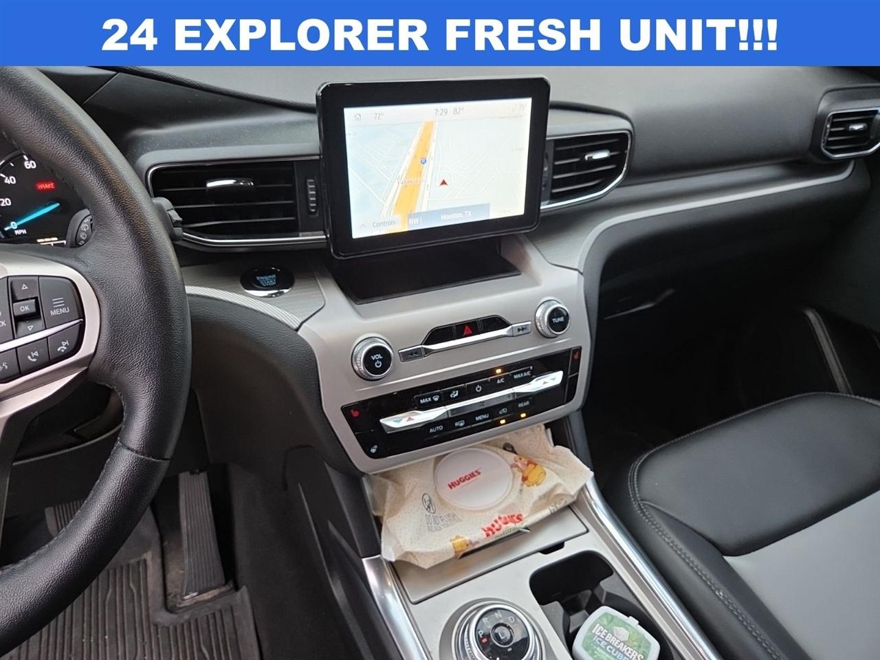 Ford Explorer XLT 2024