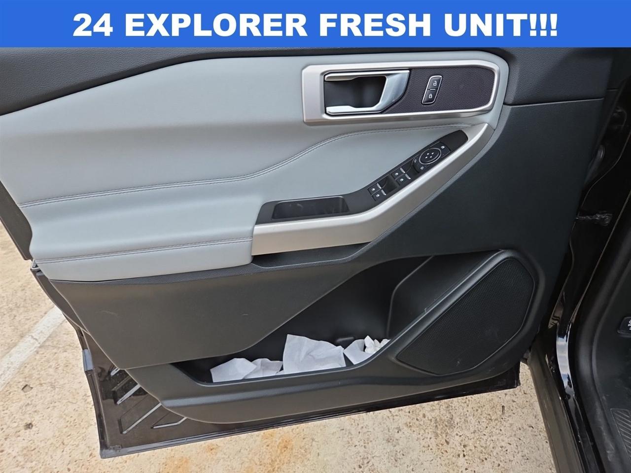 Ford Explorer XLT 2024