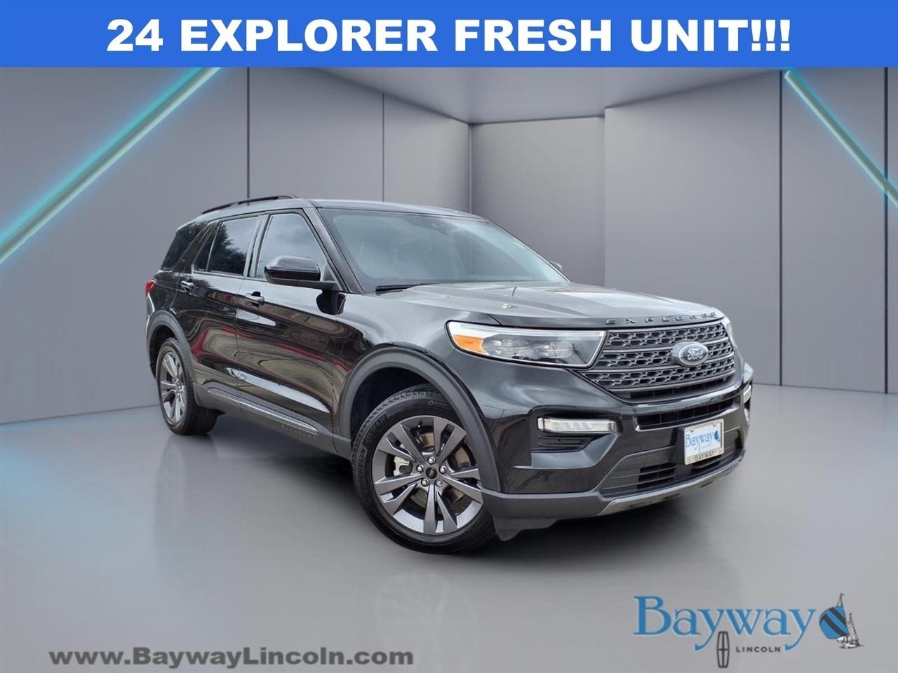 Ford Explorer XLT 2024