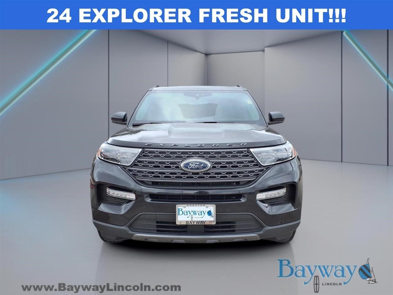 Ford Explorer XLT 2024