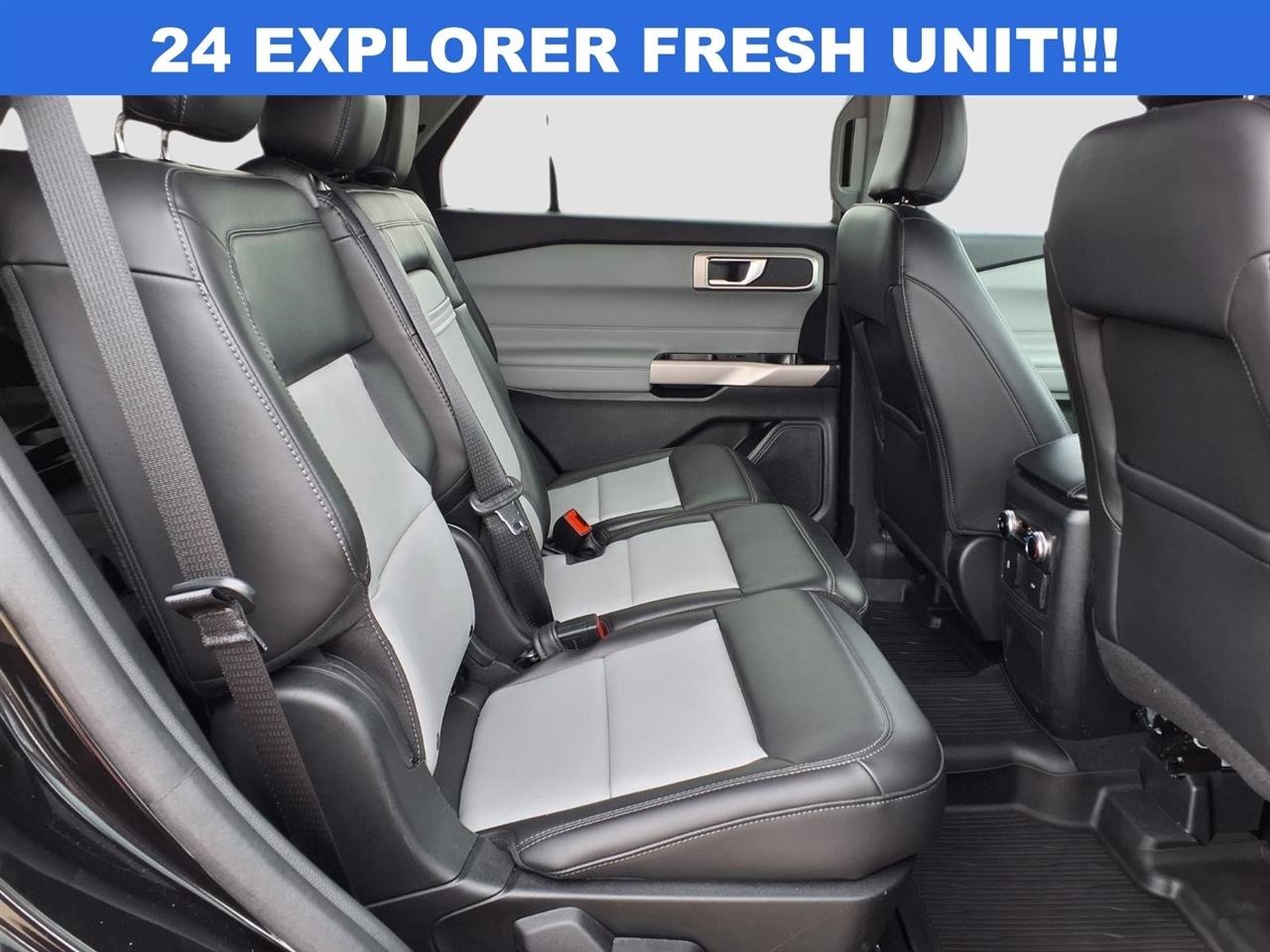 Ford Explorer XLT 2024