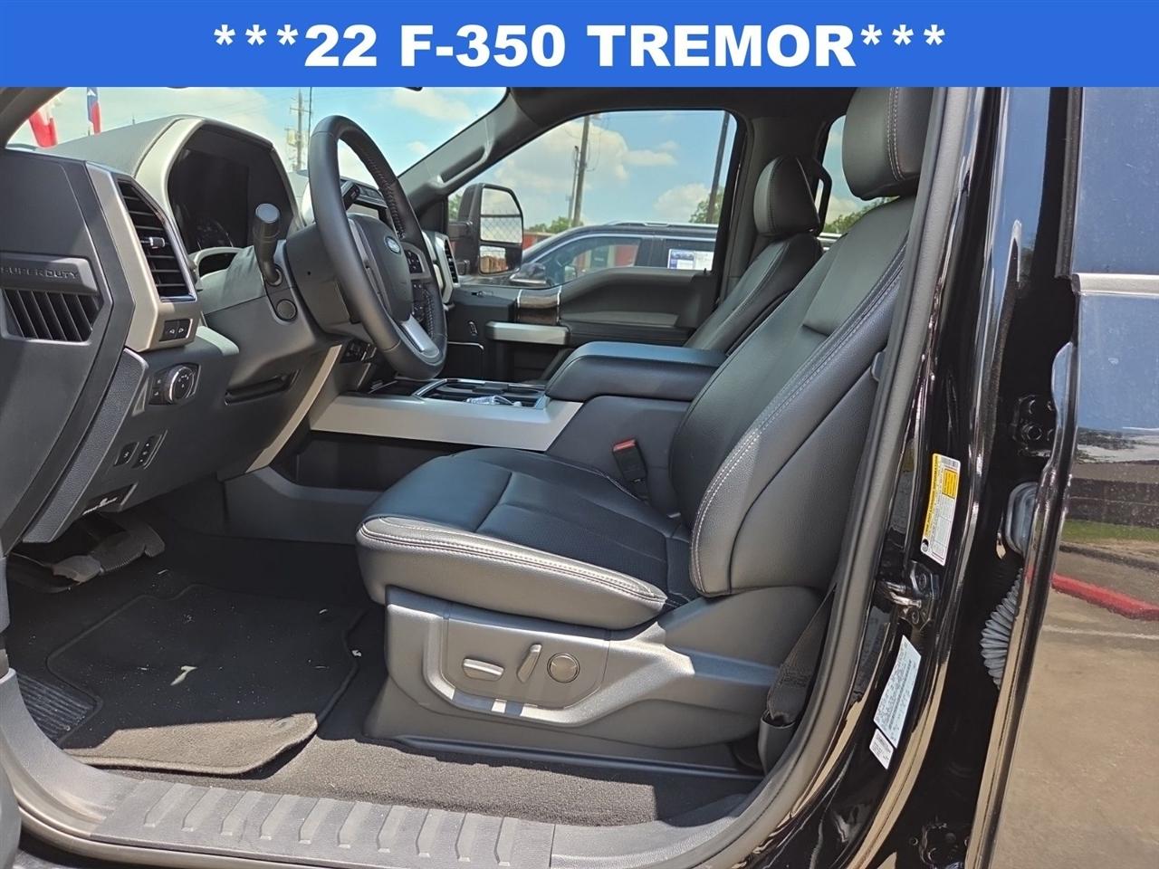 Ford F-350 SD Lariat Crew Cab Long Bed 4WD 2022