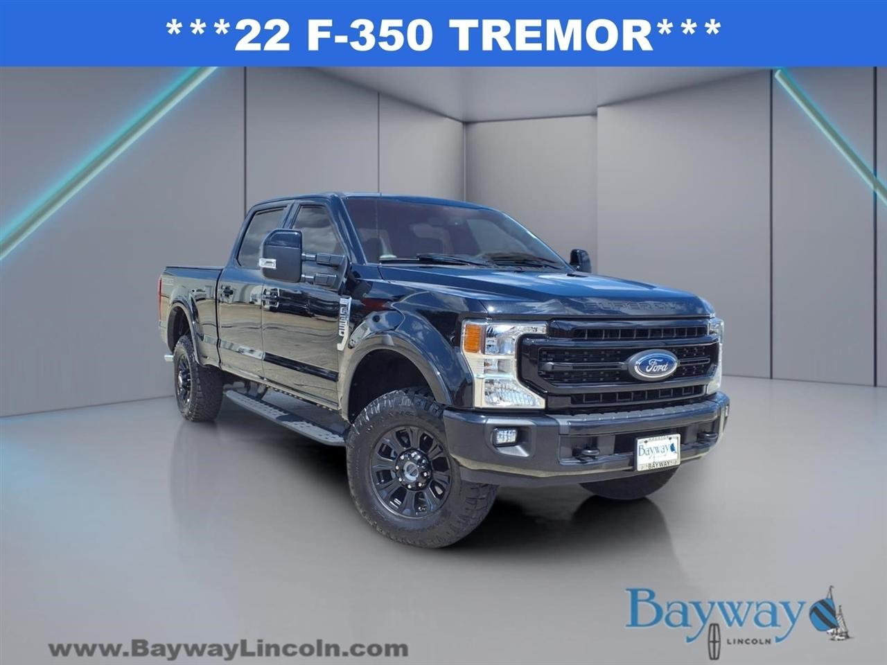 Ford F-350 SD Lariat Crew Cab Long Bed 4WD 2022