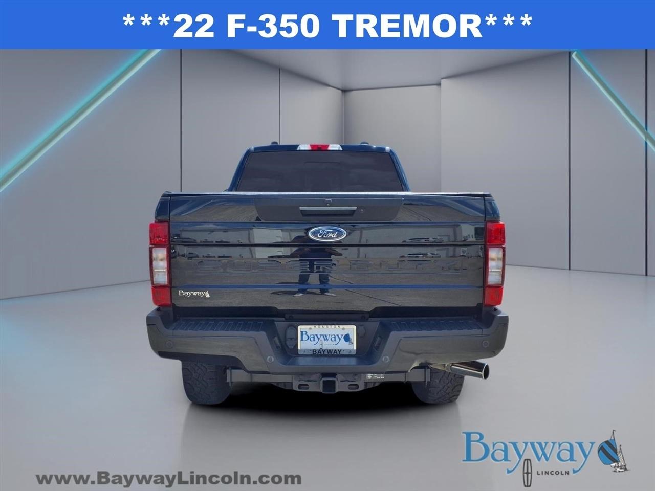 Ford F-350 SD Lariat Crew Cab Long Bed 4WD 2022