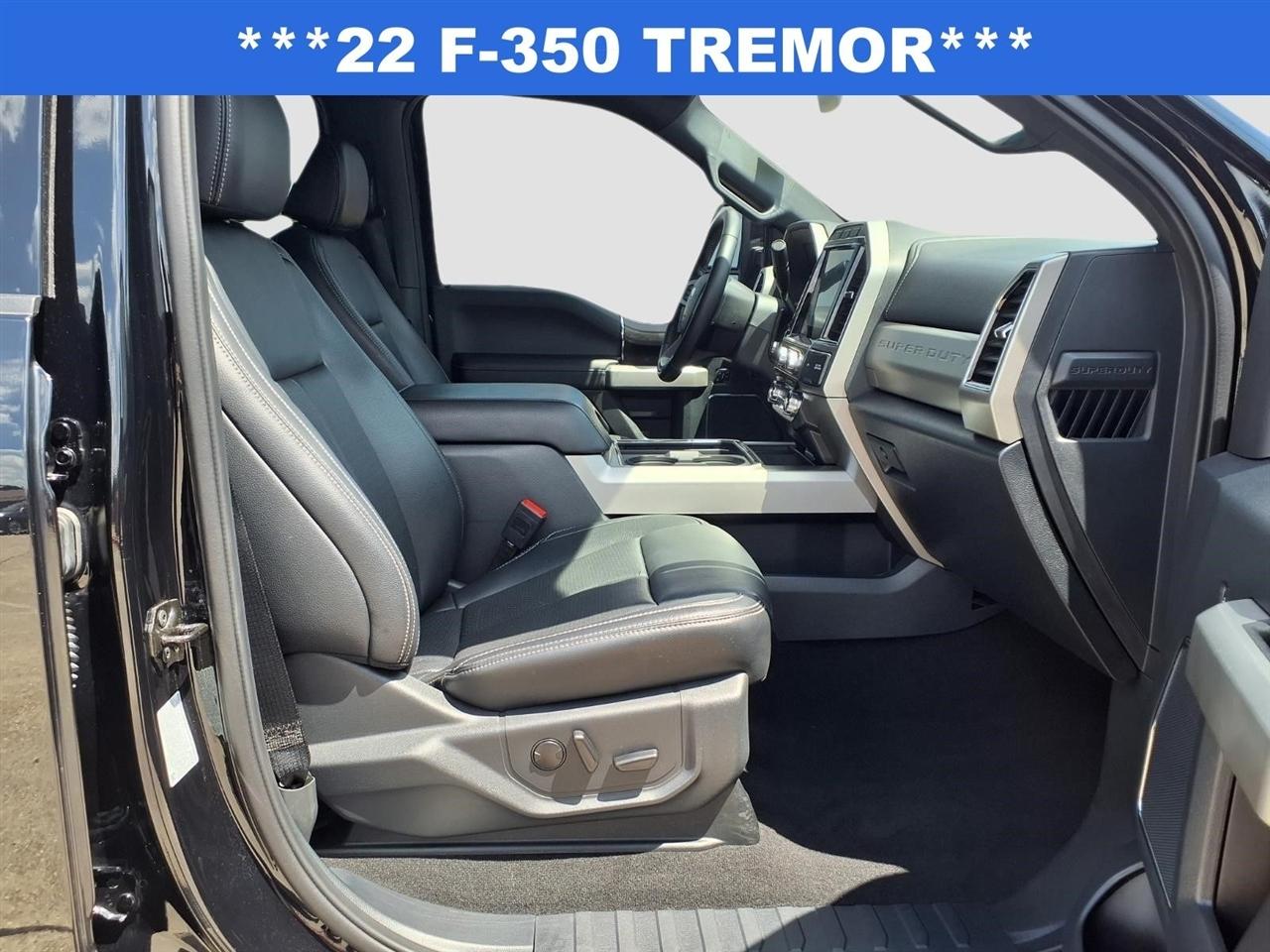 Ford F-350 SD Lariat Crew Cab Long Bed 4WD 2022